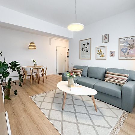 The Cozy Flat - Modern, New, 2 Rooms Apartment, Parking Bucarest Esterno foto